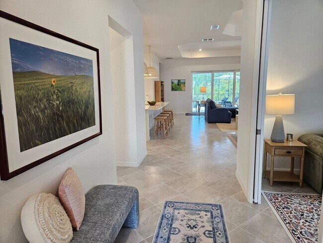 Building Photo - Seasonal Short-Tern 4 Bedroom 3 Bathroom Heated Pool Home in Wellen Golf & Country Club!
