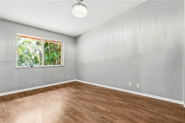 Building Photo - 11188 Sandpoint Terrace