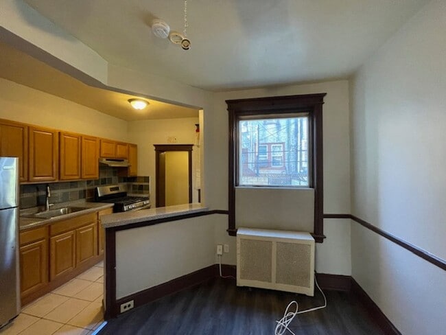 Primary Photo - Amazing 3BD/1BA Allegheny Available NOW!