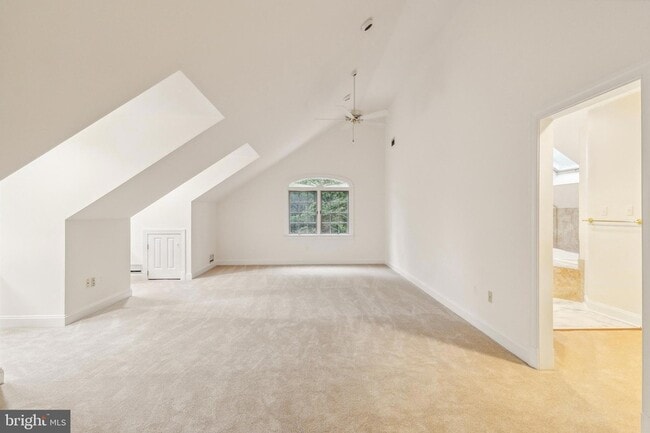 Building Photo - 2527 Hunter Mill Rd