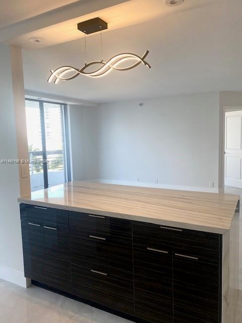 Building Photo - 3530 Mystic Pointe Dr