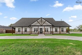Building Photo - 304 Mariners Wy