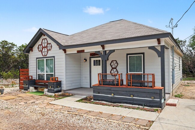 Building Photo - Flexible Move-in Options Available To Help Reduce Upfront Costs for Qualified Tenants. Private 2 ...