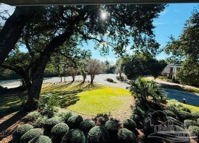 Building Photo - 4700 Bohemia Dr