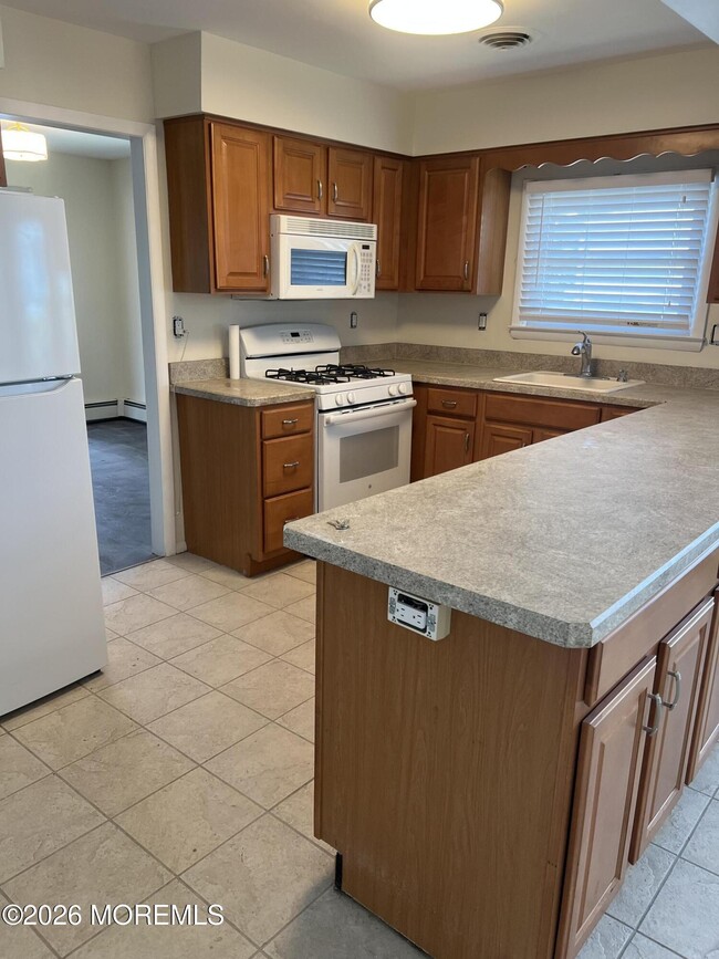 Building Photo - 121 Fort De France Ave