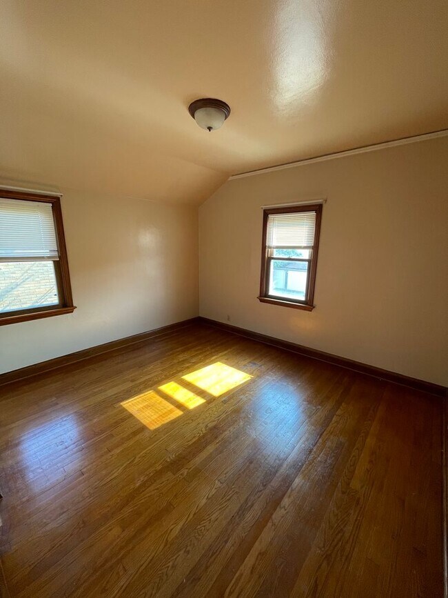 Building Photo - 3462 N Humboldt Blvd
