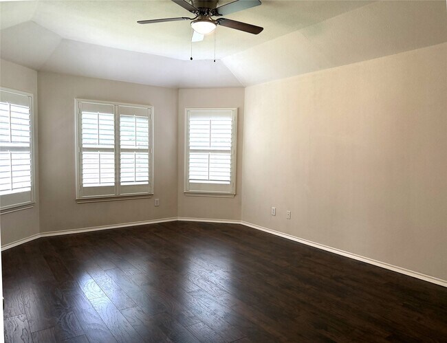 Building Photo - 1707 Magnolia Lake Ln