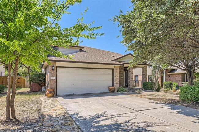 Building Photo - 3001 Rainy River Dr