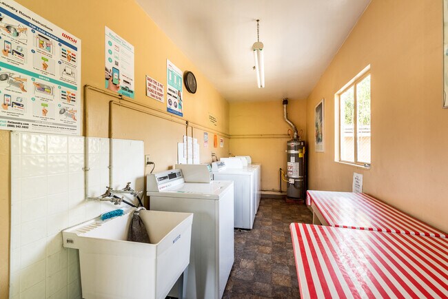 Building Photo - 227 W Alameda Ave