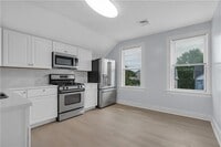 Building Photo - 131 Wendell St