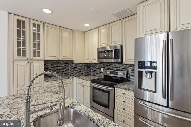 Building Photo - 20 Lea Pond Ct