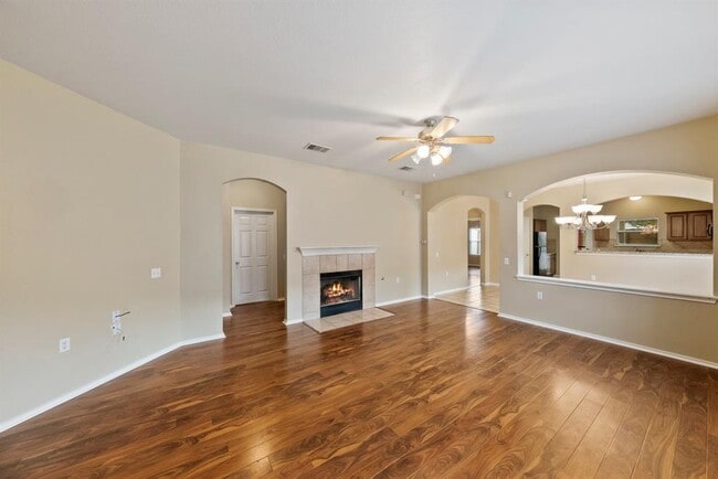 Building Photo - 11101 Liberty Farms Dr