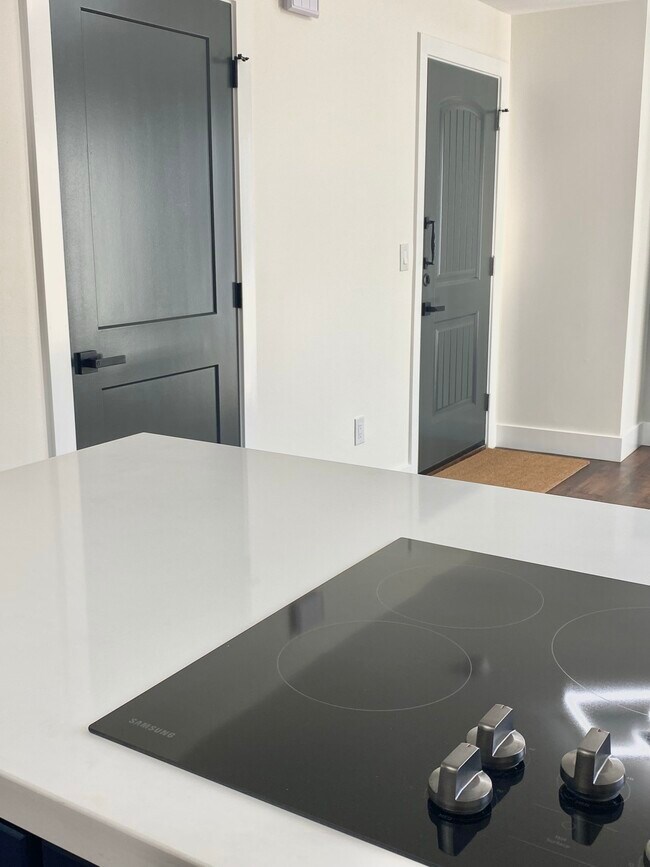 Building Photo - 2251 38th Ave