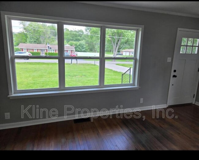 Building Photo - 1750 Bade Rd