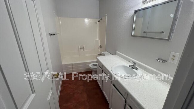 Building Photo - 3713 Boulder St