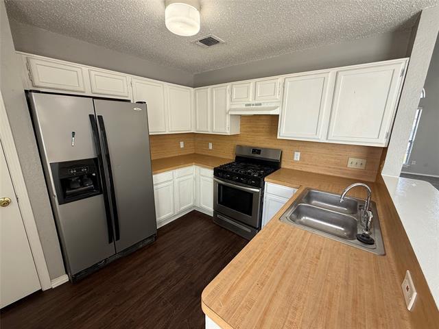 Building Photo - 11808 Avery Ln