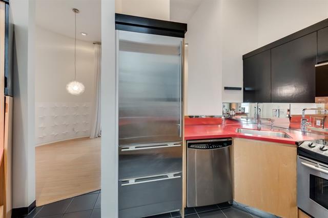 Building Photo - 3730 Holland Ave