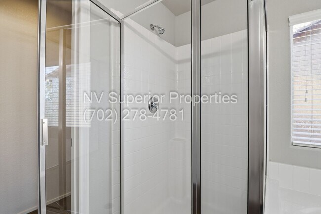 Building Photo - Henderson!!! Community: Cadence!! Brand New Carpet!! 4 Bedrooms!!! Bed & Full bath downstairs!! L...