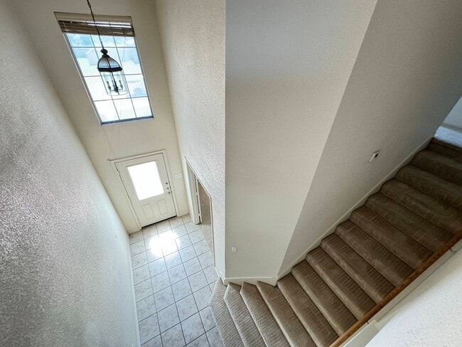 Building Photo - 3301 Bull Run Dr