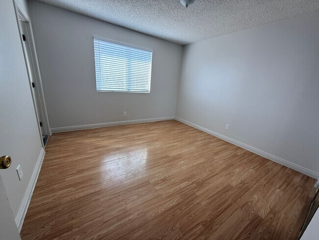 Building Photo - East Erna Avenue