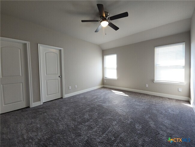Building Photo - 2021 Rueben Rd