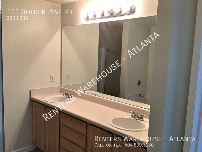 Building Photo - 111 Golden Pine Rd SW