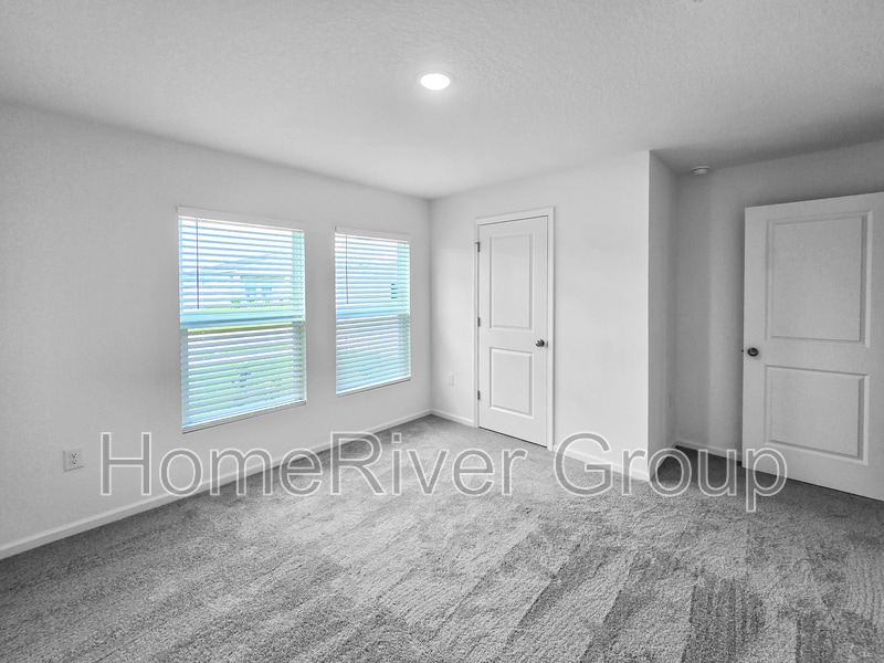 Building Photo - 12965 SE 53rd Ave