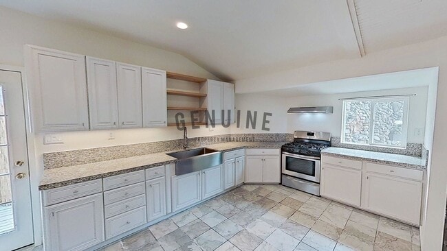 Building Photo - 14832 Kitterman Dr