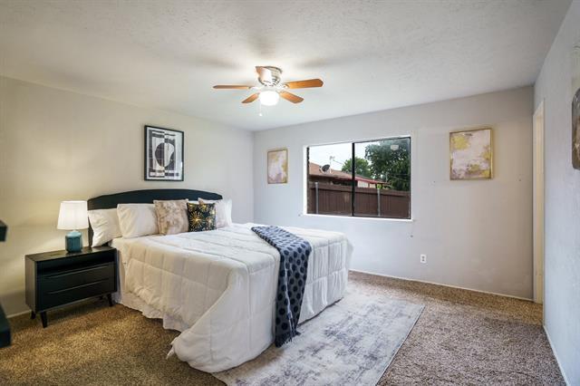 Building Photo - 122 W Way Dr