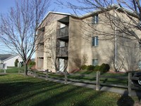 Exterior - Skyview Apartments