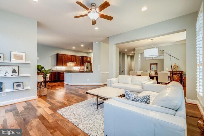 Building Photo - 3873 Billberry Dr