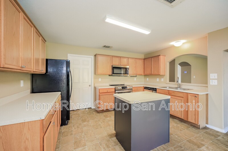 Building Photo - 119 Hallie Cove