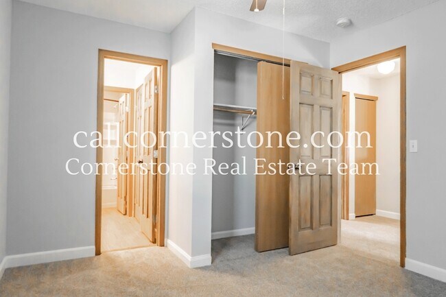 Building Photo - 6280 Dazzling Ct
