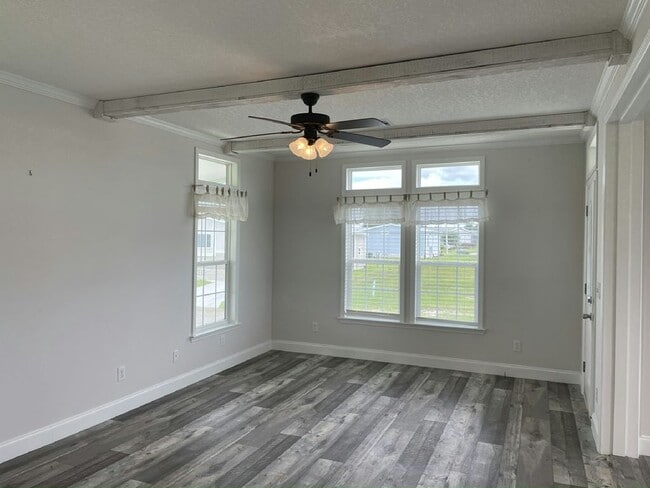 Building Photo - 34851 Silver King Dr