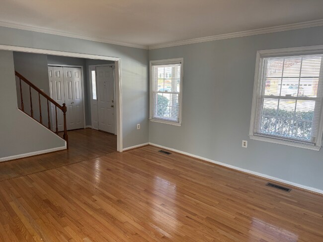 Building Photo - 4269 Berwick Pl