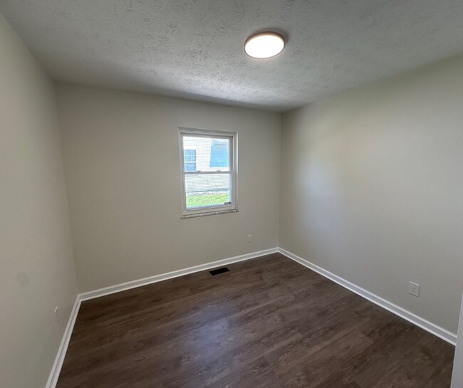 Building Photo - Spacious 4-Bedroom Home in Dayton’s Gem City!