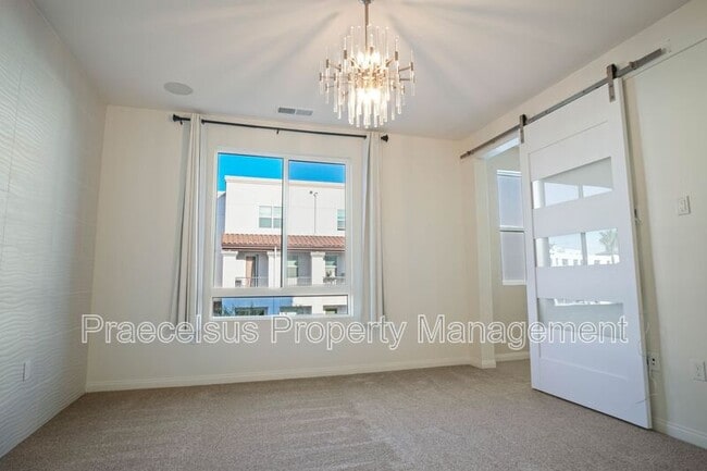 Building Photo - 1440 Suwerte Ave