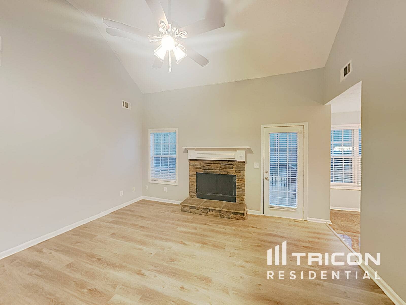 Building Photo - 45 Shenandoah Ln