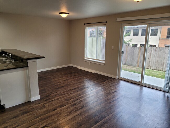 Building Photo - 9152 184th Avenue East