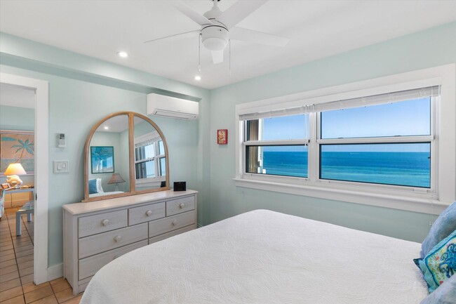 Building Photo - 1 Bedroom 1 Bathroom Furnished Top Floor Direct Ocean View Condo