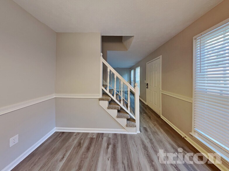 Building Photo - 1182 Plunkett Way