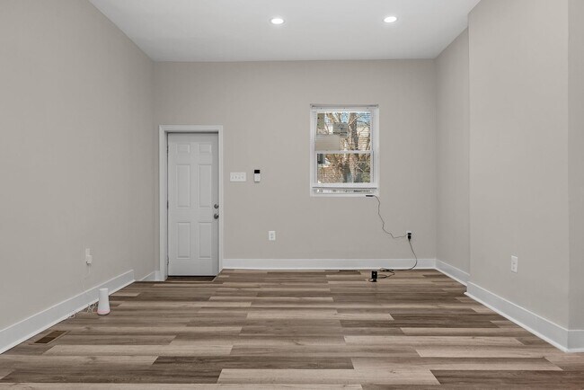 Building Photo - Beautiful Newly Renovated 3 Bedroom with a Large Basement For Rent in Mill Hill District of Balti...