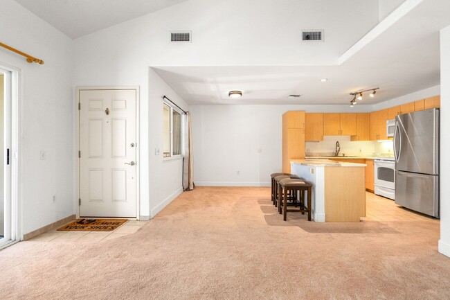 Building Photo - Napili Villas Spacious 2 Bedroom, 2 Bath U...