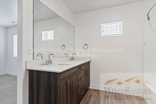 Building Photo - 1177 Shady Brook Ln S