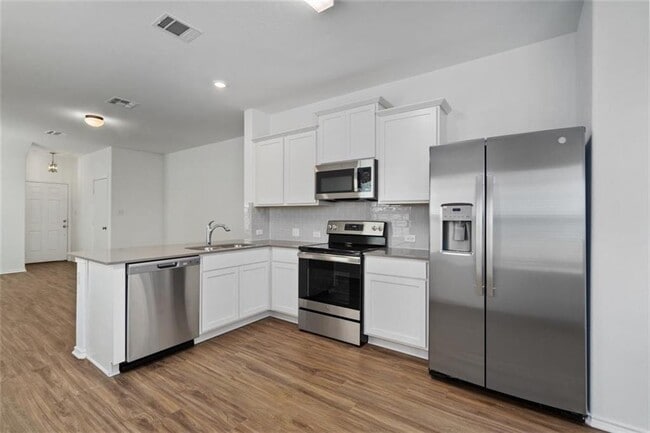 Building Photo - 108 Joe Kidd Ln