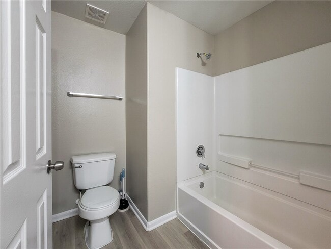 Building Photo - 7203 Shining Mist Ln