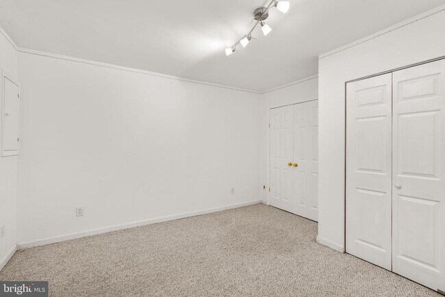 Building Photo - 7547 Coddle Harbor Ln