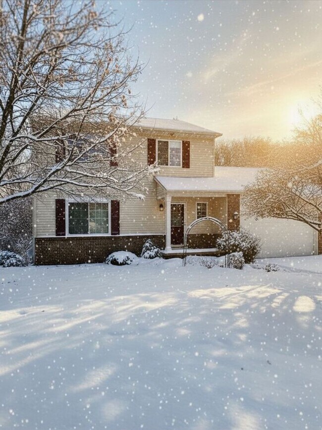 Building Photo - Single-Family Home For Rent in Whitmore Lake