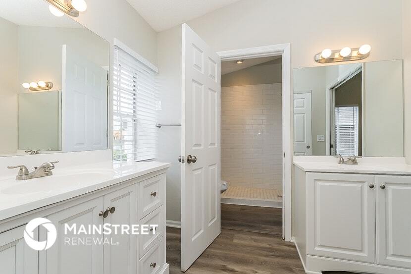 Building Photo - 14043 Cooper Rd