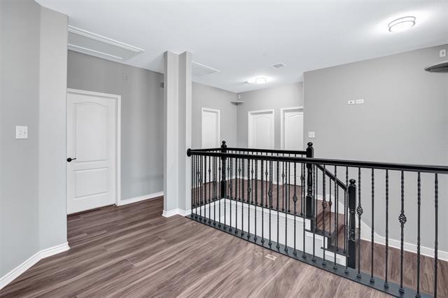 Building Photo - 4200 Comanche Dr